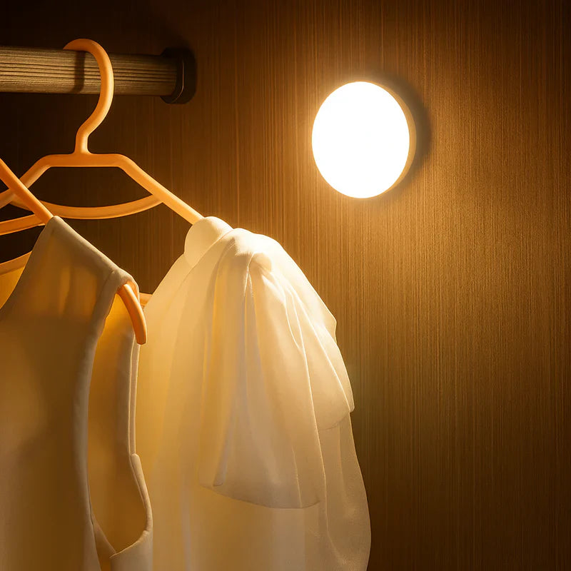 Led svetlo sa senzorom pokreta 1+1 BESPLATNO